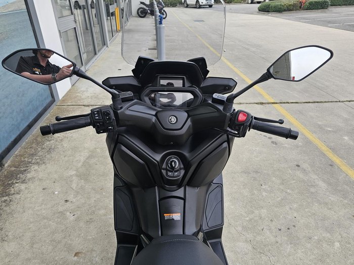 2024 Yamaha XMAX 300 V2 XMAX Red