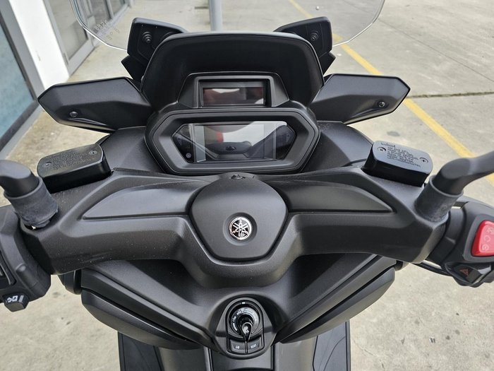 2024 Yamaha XMAX 300 V2 XMAX Red