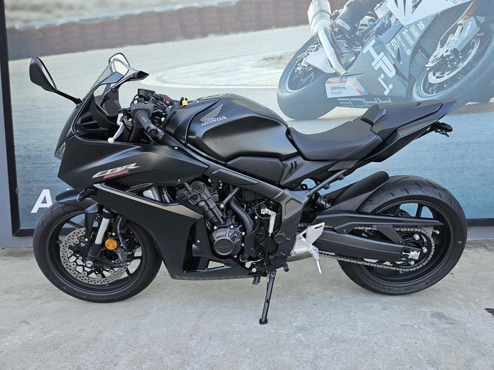 2025 Honda CBR650R E-Clutch CBR 650 Black