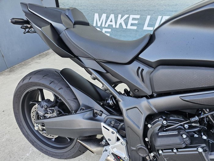 2025 Honda CBR650R E-Clutch CBR 650 Black