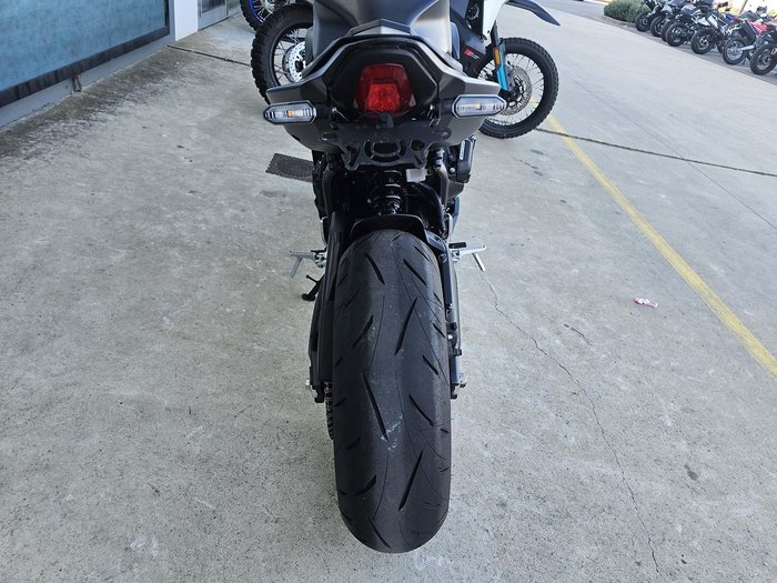 2025 Honda CBR650R E-Clutch CBR 650 Black