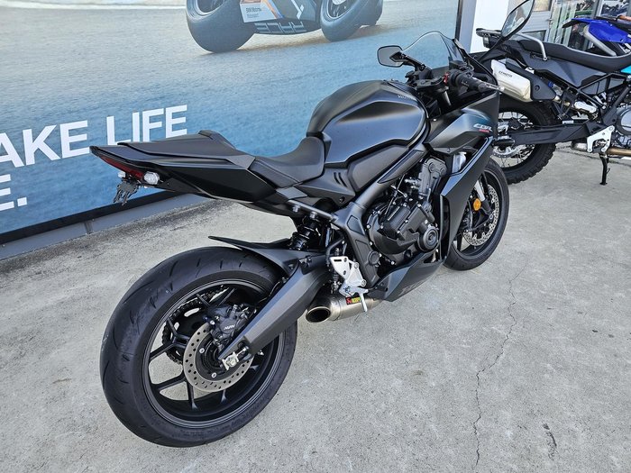 2025 Honda CBR650R E-Clutch CBR 650 Black