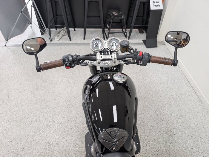 2024 Triumph 2024 Triumph 1200CC Speed Twin Jet Black