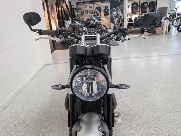 2024 Triumph 2024 Triumph 1200CC Speed Twin Jet Black