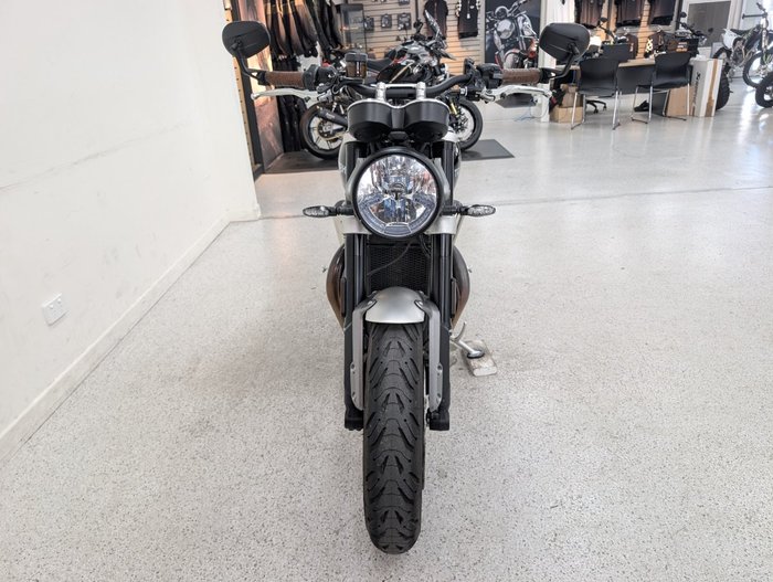 2024 Triumph 2024 Triumph 1200CC Speed Twin Jet Black