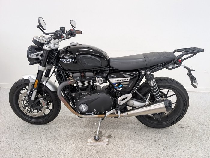 2024 Triumph 2024 Triumph 1200CC Speed Twin Jet Black