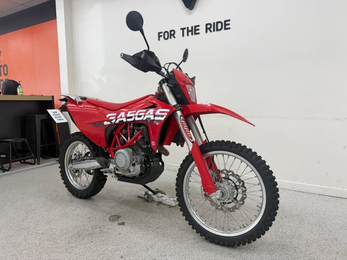 2022 GASGAS ES700 Red