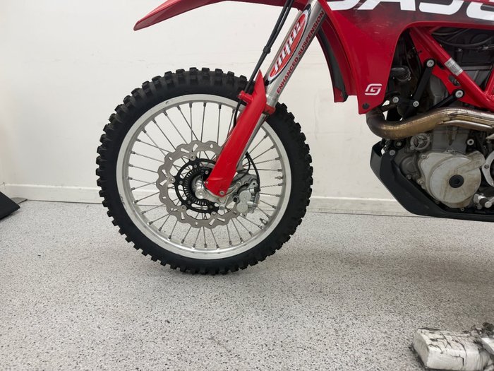 2022 GASGAS ES700 Red