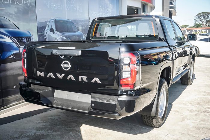 2025 Nissan Navara SL