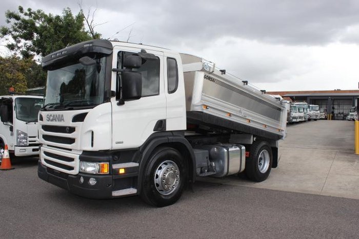 2017 Scania P Series P360