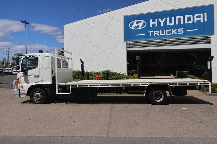 2016 HINO FD 1124