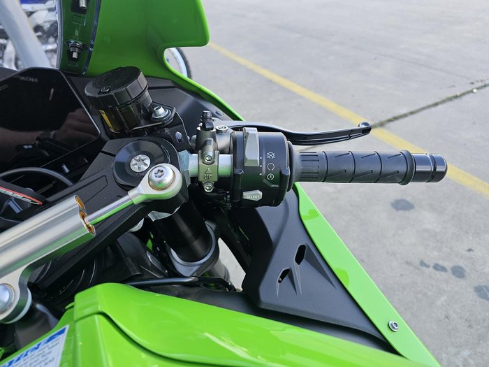 2026 Kawasaki Ninja ZX-10R ABS Ninja Green