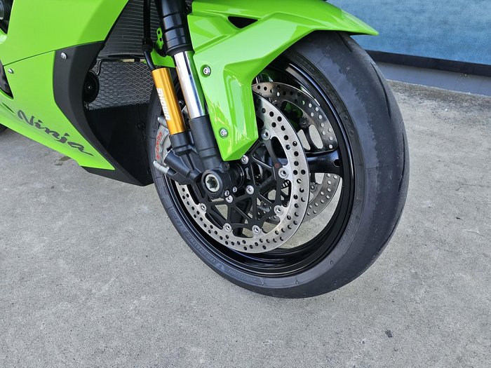 2026 Kawasaki Ninja ZX-10R ABS Ninja Green