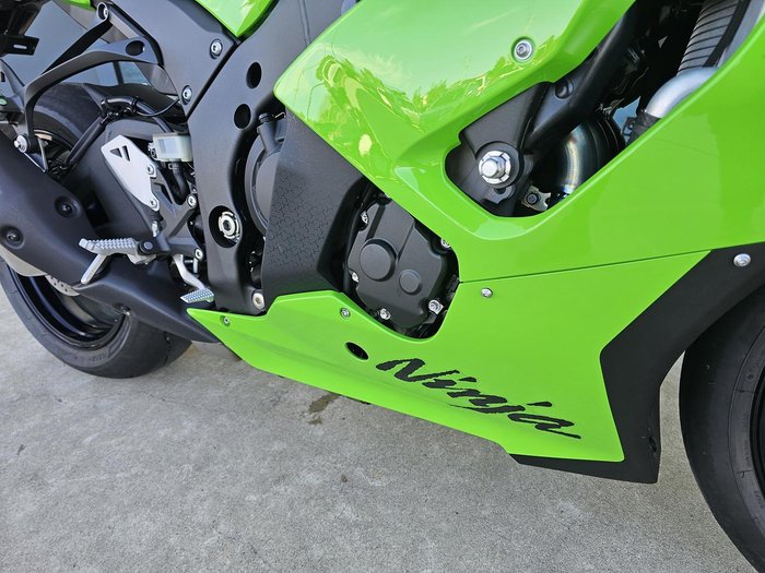 2026 Kawasaki Ninja ZX-10R ABS Ninja Green