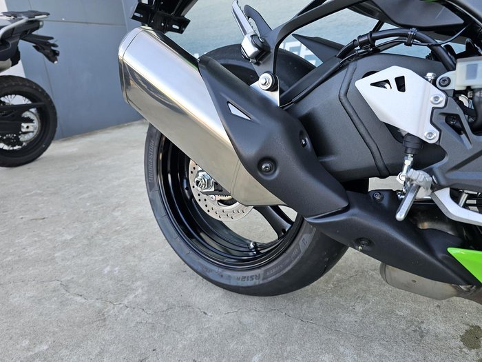 2026 Kawasaki Ninja ZX-10R ABS Ninja Green