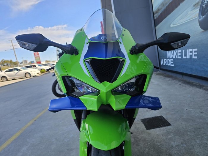 2026 Kawasaki Ninja ZX-10R ABS Ninja Green