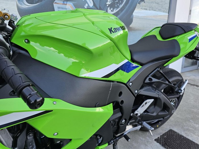 2026 Kawasaki Ninja ZX-10R ABS Ninja Green