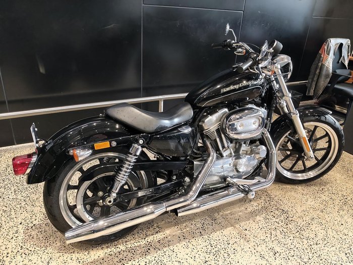2015 Harley-Davidson SuperLow 883 (XL883L)