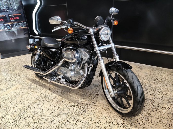 2015 Harley-Davidson SuperLow 883 (XL883L)