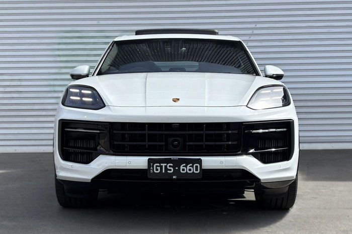 2024 Porsche Cayenne GTS