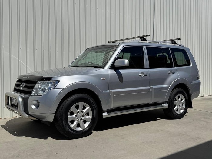 2010 Mitsubishi Pajero GLX