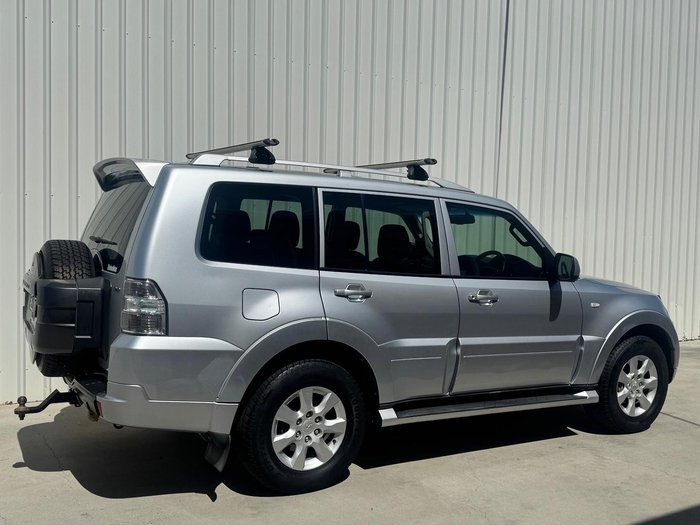 2010 Mitsubishi Pajero GLX