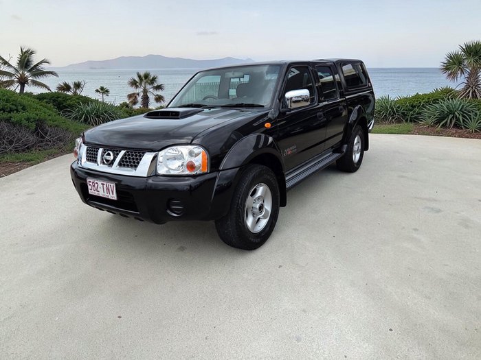 2013 Nissan Navara ST-R