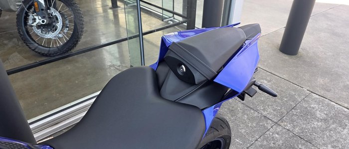 2025 Yamaha YZF-R7 LAMs YZF-R Blue