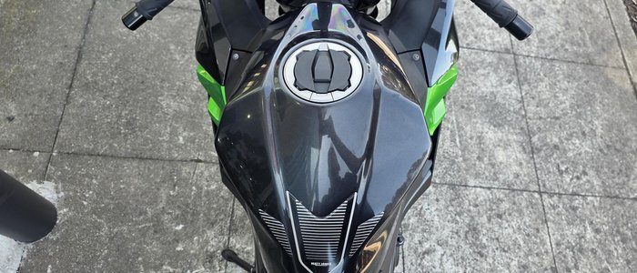 2023 Kawasaki Ninja 400 (EX400G) Ninja Black