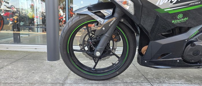 2023 Kawasaki Ninja 400 (EX400G) Ninja Black