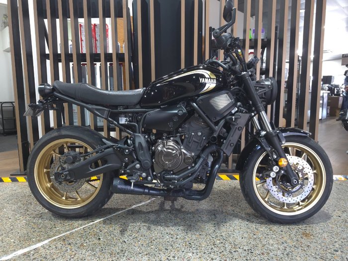 2023 Yamaha XSR700 Black
