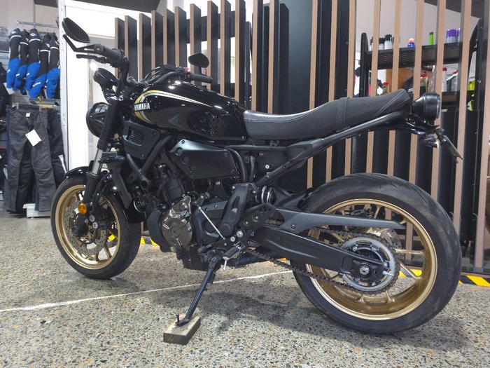 2023 Yamaha XSR700 Black