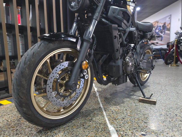 2023 Yamaha XSR700 Black