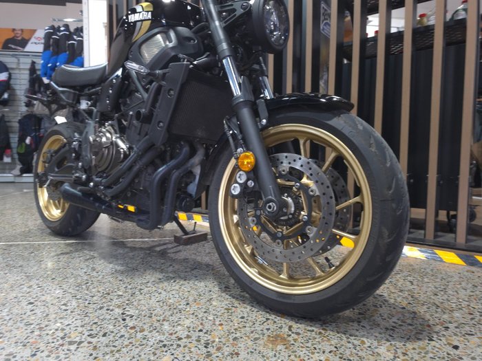 2023 Yamaha XSR700 Black