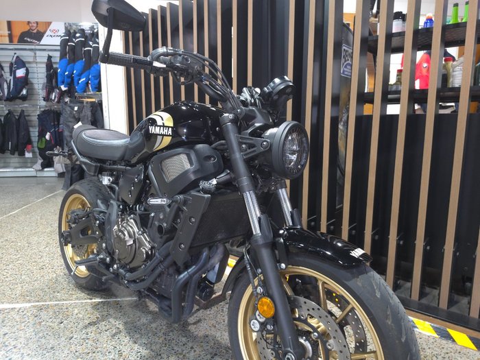 2023 Yamaha XSR700 Black