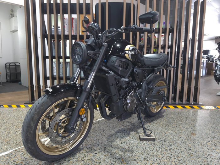 2023 Yamaha XSR700 Black