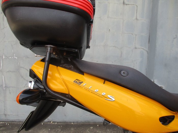 1998 BMW Motorrad R1100S YELLOW