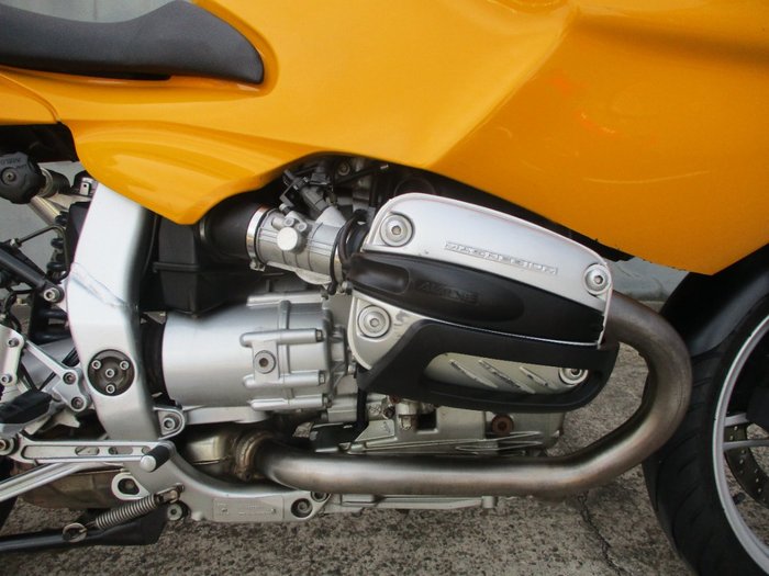 1998 BMW Motorrad R1100S YELLOW