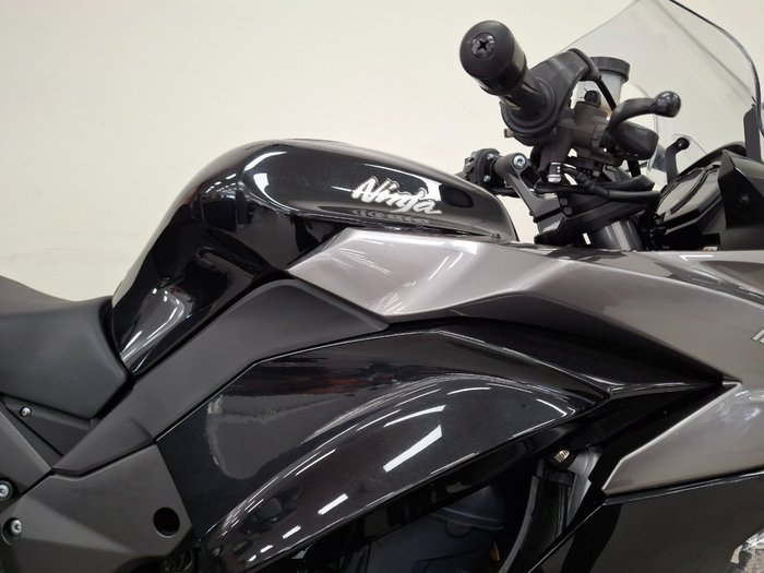 2017 Kawasaki NINJA 1000 Black