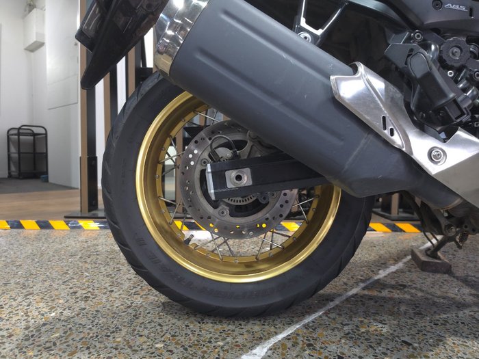 2018 Suzuki DL650 V-STROM YELLOW