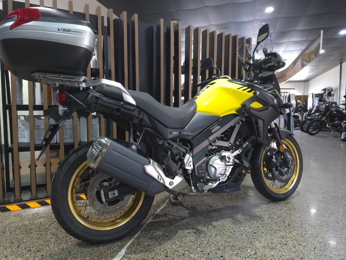 2018 Suzuki DL650 V-STROM YELLOW
