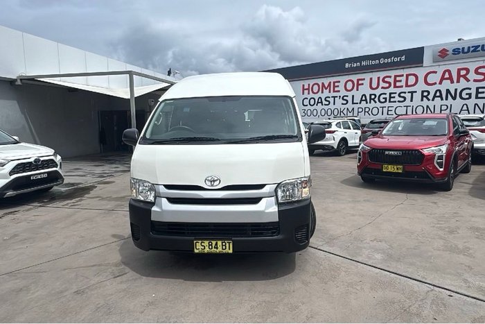 2018 Toyota Hiace Commuter