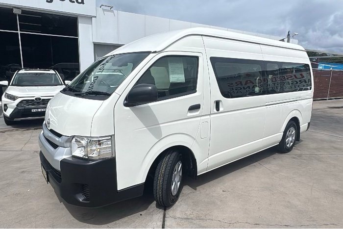 2018 Toyota Hiace Commuter