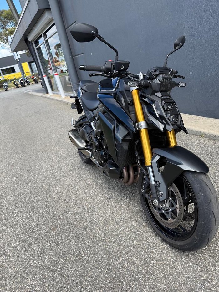 2021 Suzuki GSX-S1000