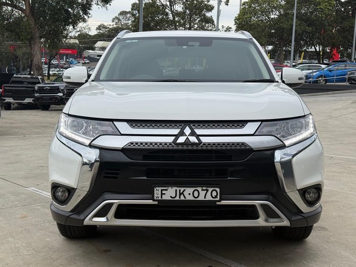 2021 Mitsubishi Outlander LS