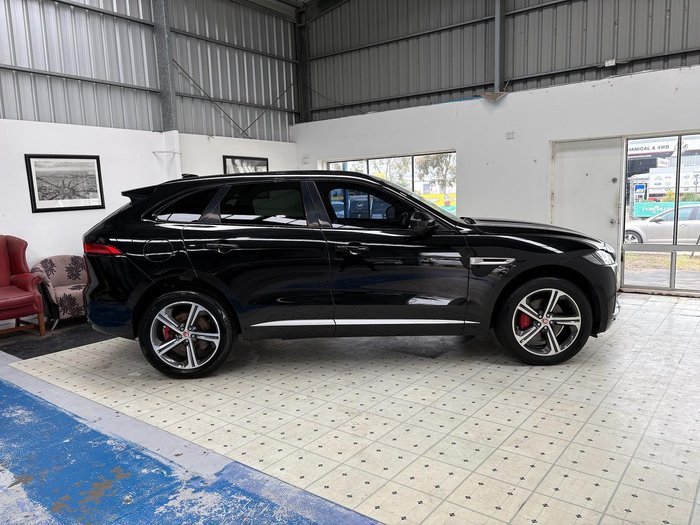 2018 Jaguar F-PACE 30d S