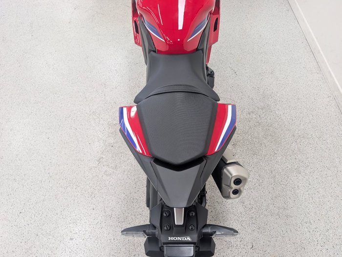 2026 Honda CBR500RA (ABS) LAMS Red