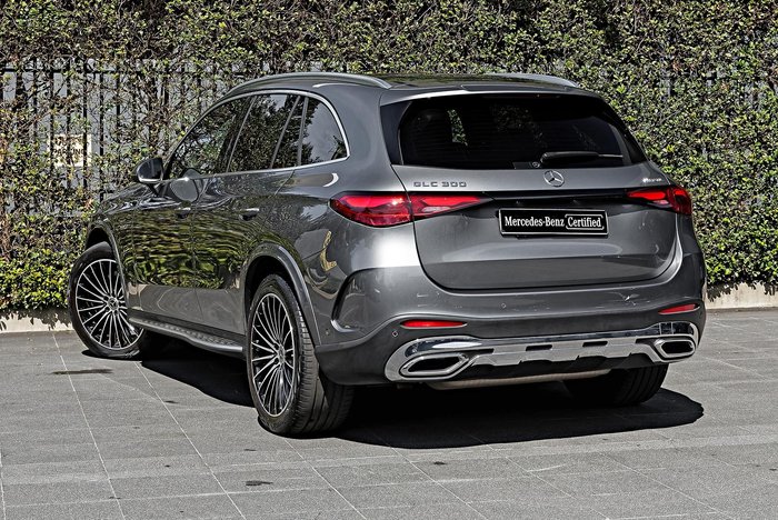 2023 Mercedes-Benz GLC-Class GLC300