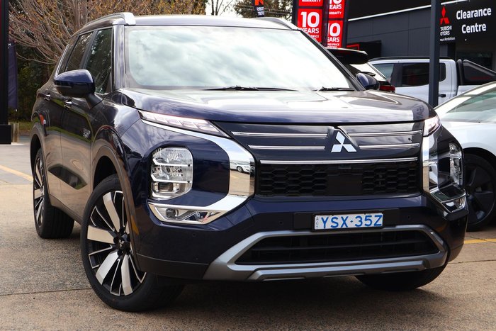2025 Mitsubishi Outlander PHEV Aspire