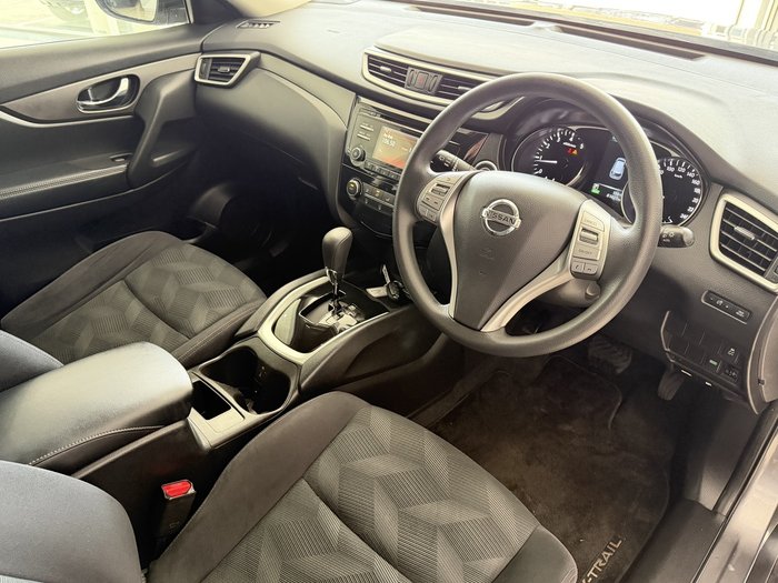 2014 Nissan X-TRAIL ST